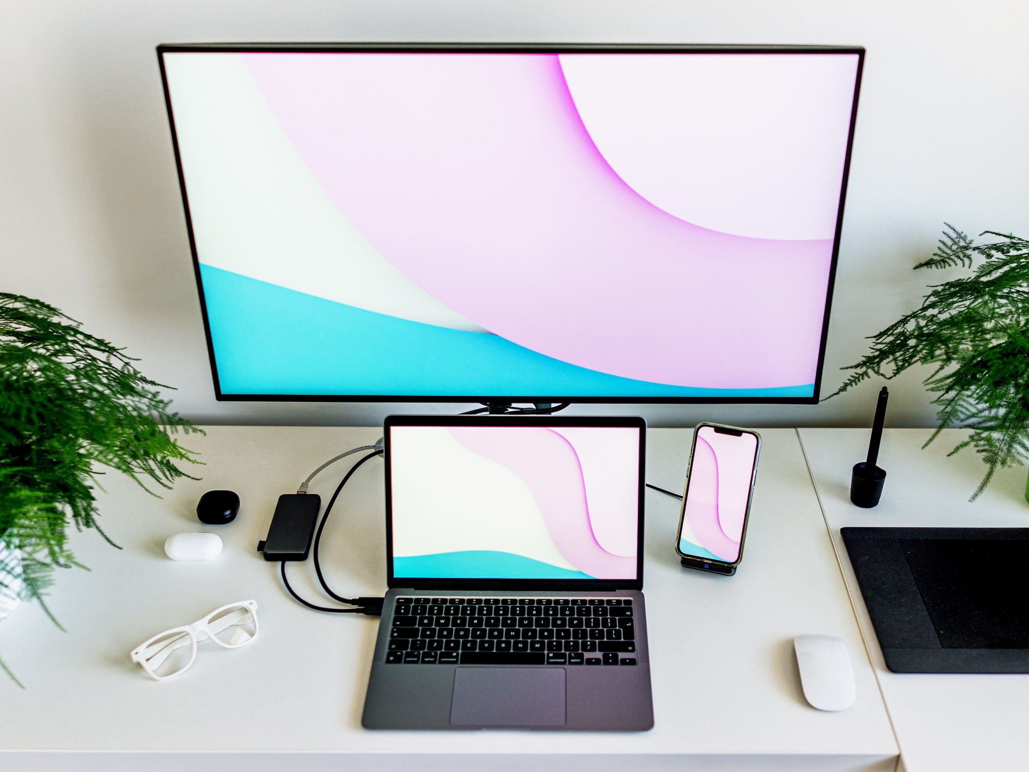 How to Connect Two External Monitor With One Laptop | Steps To Follow